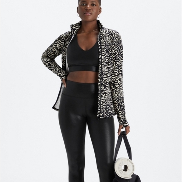 Fabletics Trinity Performance Jacket - Picture 3 of 4